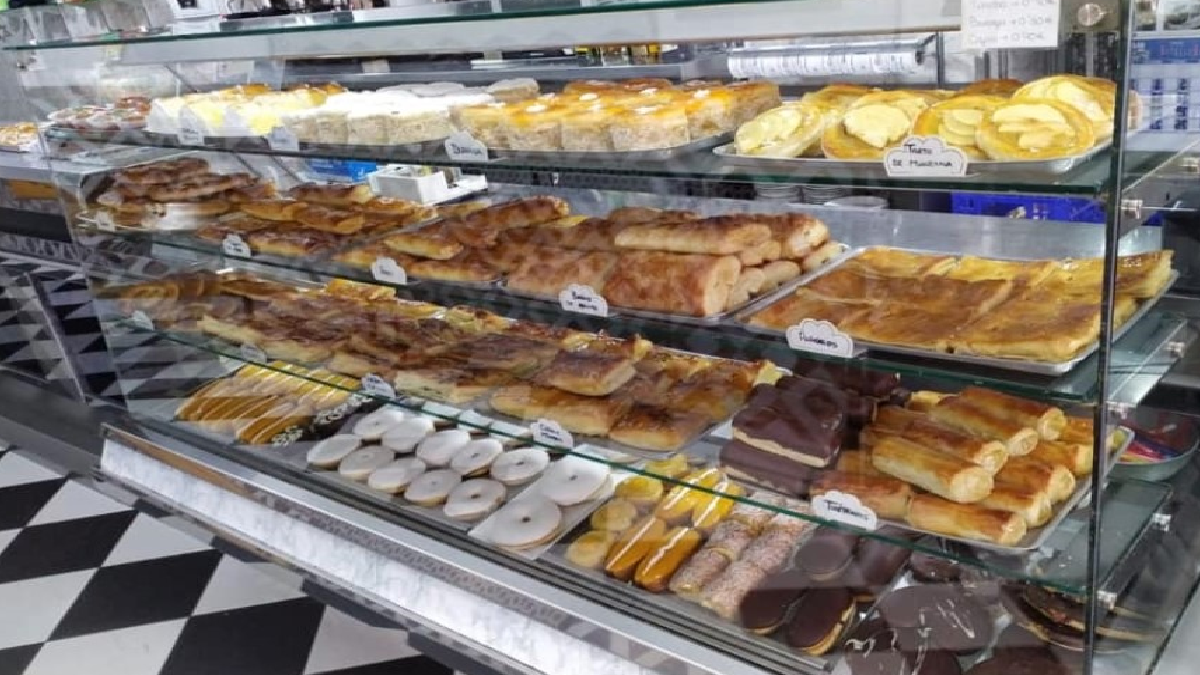 Confitería Pastelería La Fuensanta Confitería Pastelería La Fuensanta